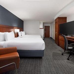 Queen Room Two Queen Beds